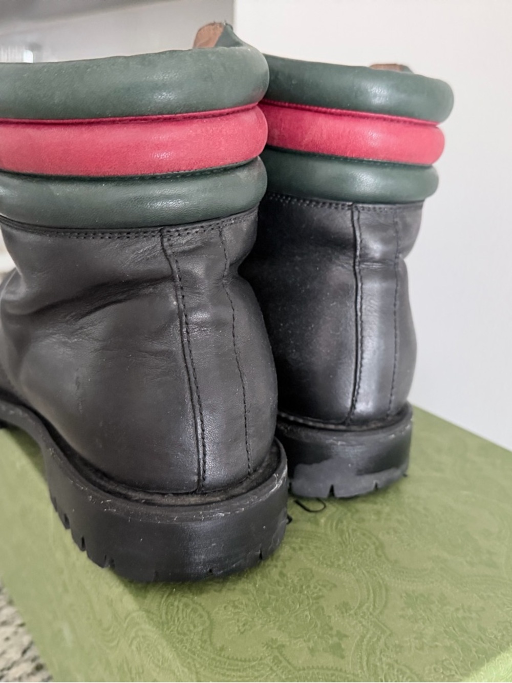 Gucci Black Leather Boots with Green and Red Cuff